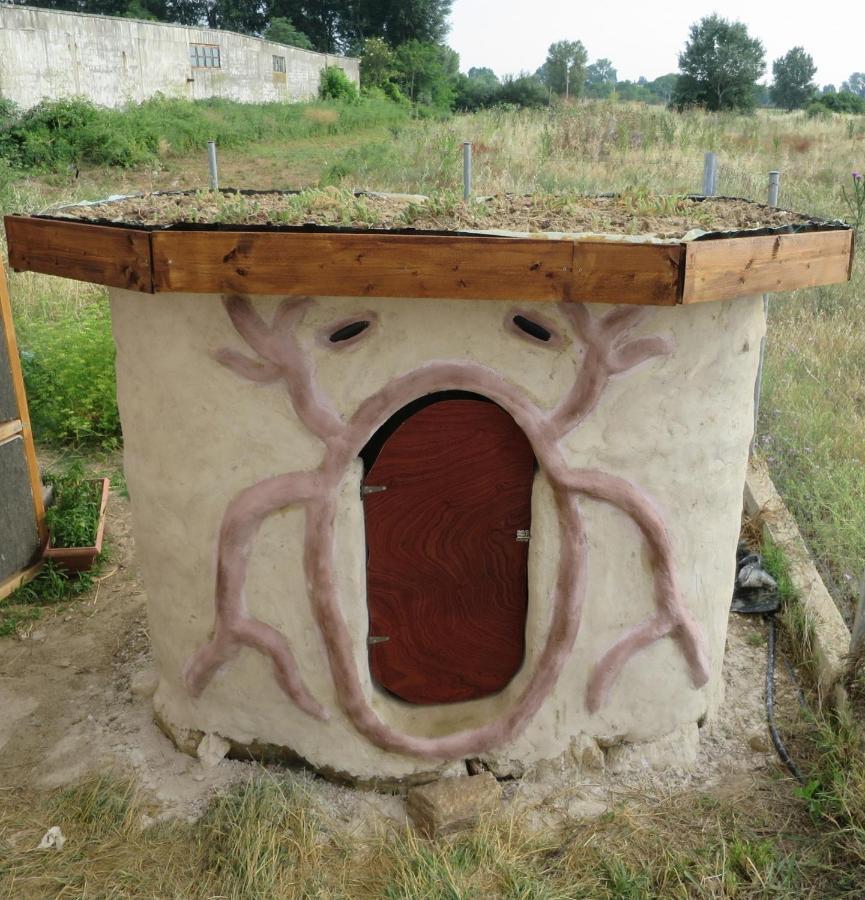 Guesthouse With Garden Gümülcine Dış mekan fotoğraf