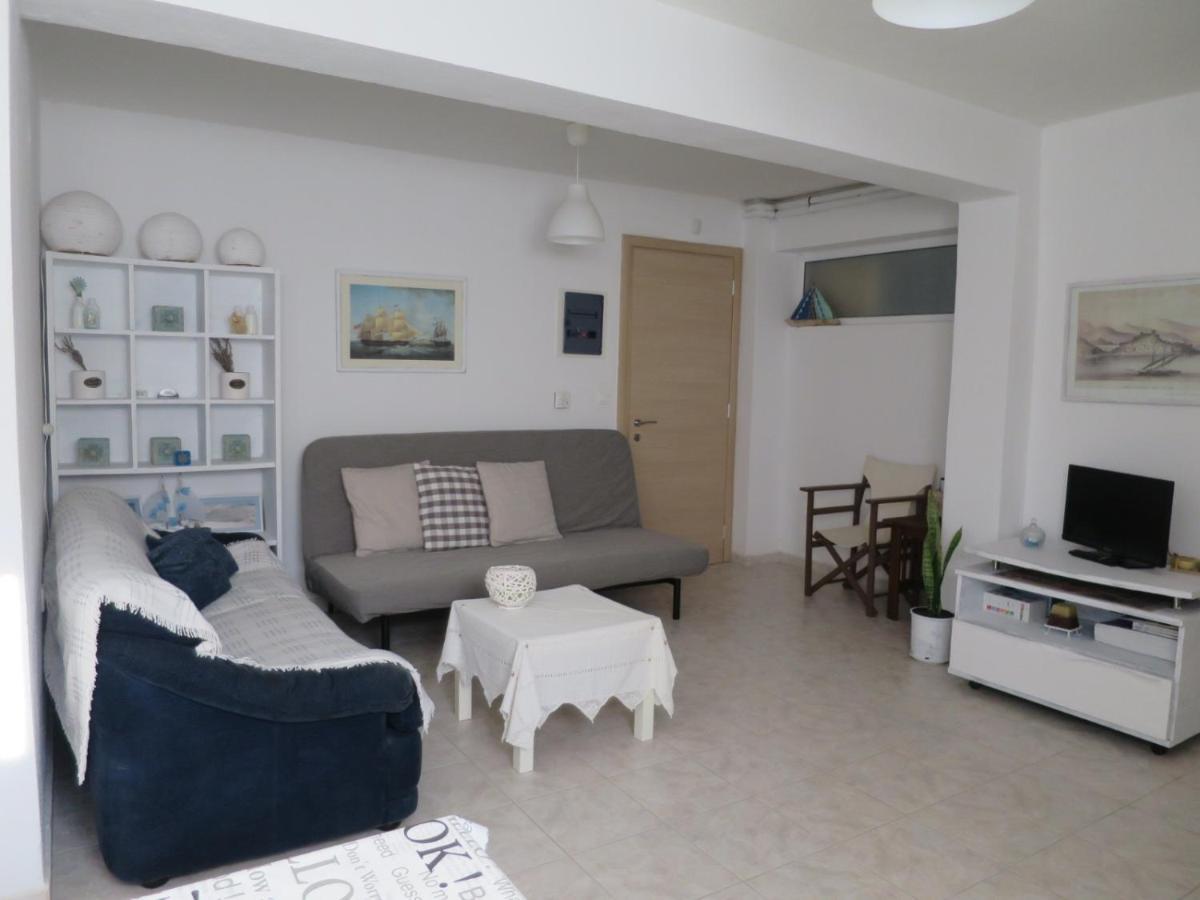Guesthouse With Garden Gümülcine Dış mekan fotoğraf